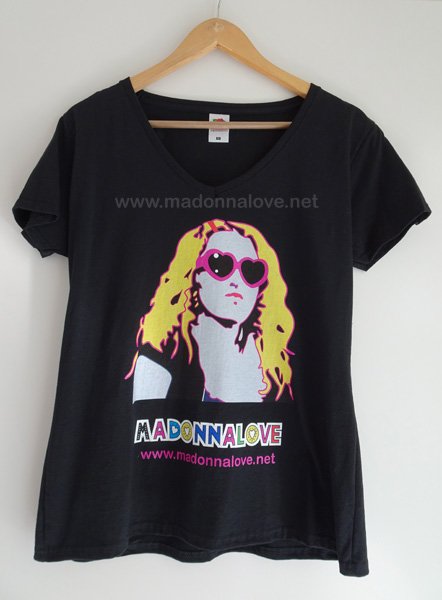 MadonnaLove merchandise - T-shirt (1)