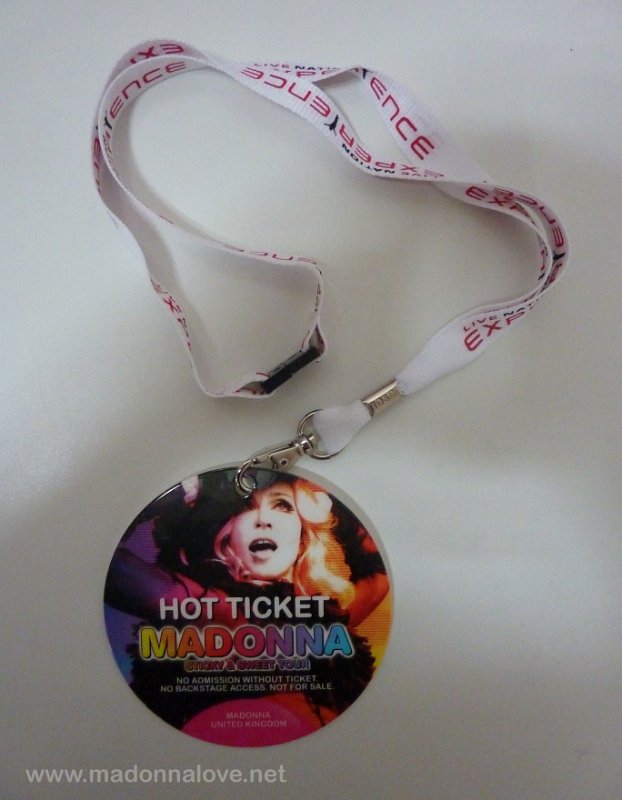 2009 - Sticky & Sweet tour merchandise - Hotticket laminate