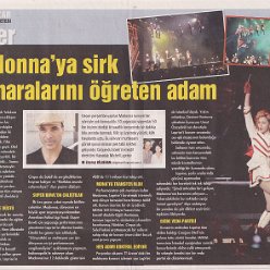 2012 - June - Hurriyet - Turkey - Madonna ya sirk numaralarini ogreten adam